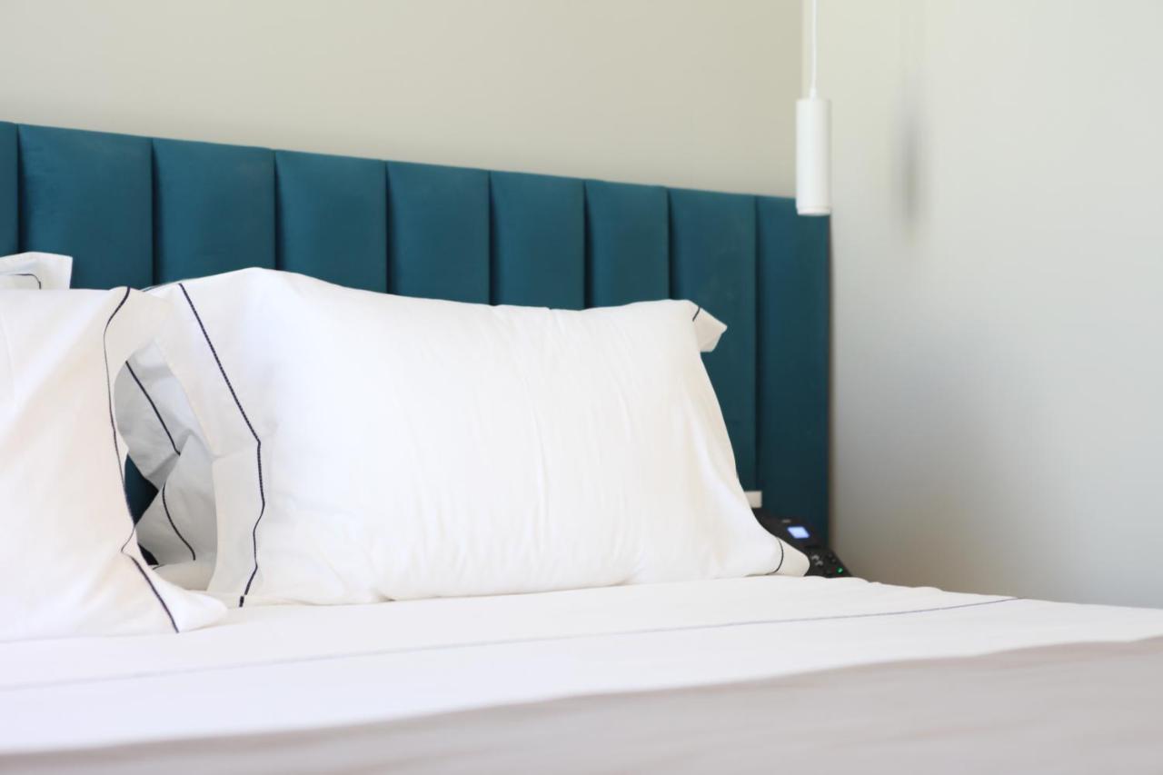 Volmar Hotel Дуррес Екстер'єр фото